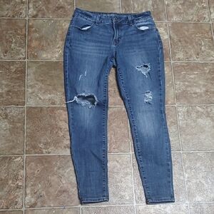 Maurices Dark Blue Distressed Skinny Jeans Size Medium